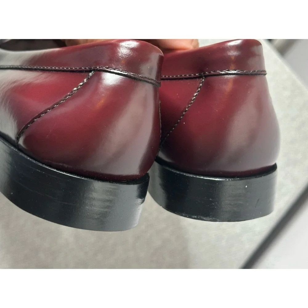 New G.H. Bass Logan Weejuns Loafers Men 7.5 D Leather Slip On Cherry Red Shoes